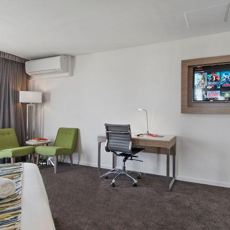 Metro Hotel פרת'' מראה חיצוני תמונה